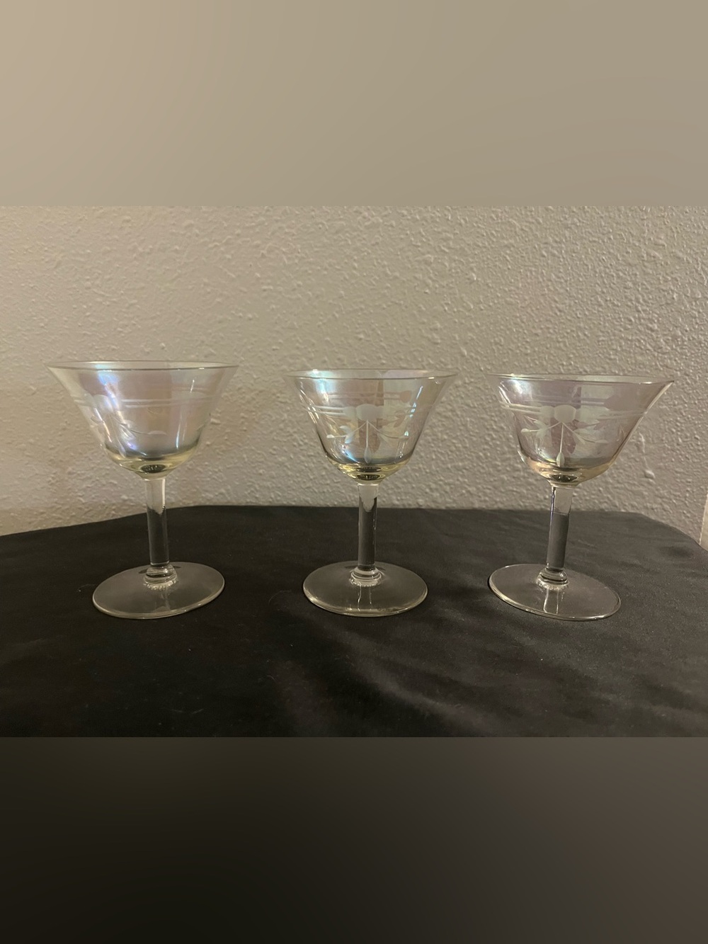Vintage Etched Clear Glass Cocktail Coupe – Set of 3
